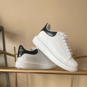 COPY designer inspired sneaker size 8